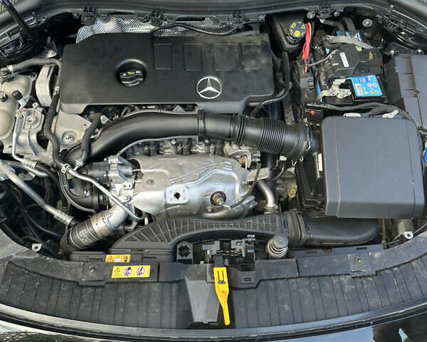 Черный Мерседес ГЛА-Класс, объемом двигателя 1.99 л и пробегом 82 тыс. км за 33500 $, фото 35 на Automoto.ua