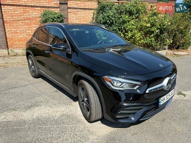 Черный Мерседес ГЛА-Класс, объемом двигателя 1.99 л и пробегом 20 тыс. км за 38500 $, фото 1 на Automoto.ua