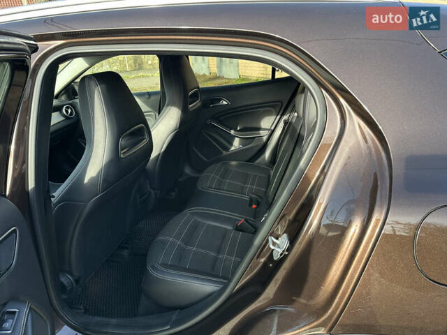 Коричневий Мерседес ГЛА-Клас, об'ємом двигуна 2.14 л та пробігом 98 тис. км за 23600 $, фото 17 на Automoto.ua