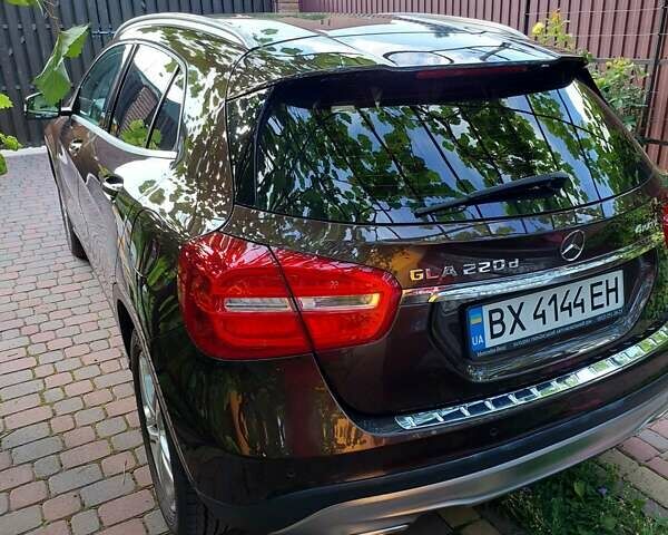 Коричневый Мерседес ГЛА-Класс, объемом двигателя 2.14 л и пробегом 133 тыс. км за 24500 $, фото 4 на Automoto.ua