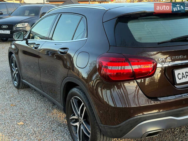 Коричневый Мерседес ГЛА-Класс, объемом двигателя 2.14 л и пробегом 100 тыс. км за 25300 $, фото 10 на Automoto.ua