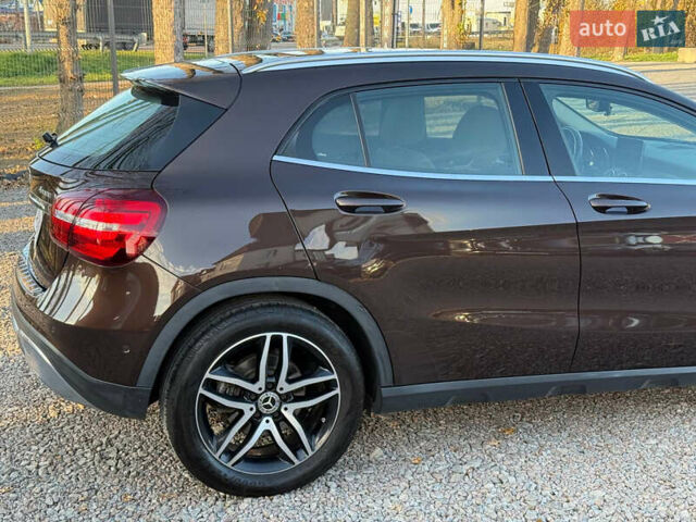 Коричневый Мерседес ГЛА-Класс, объемом двигателя 2.14 л и пробегом 100 тыс. км за 25300 $, фото 18 на Automoto.ua