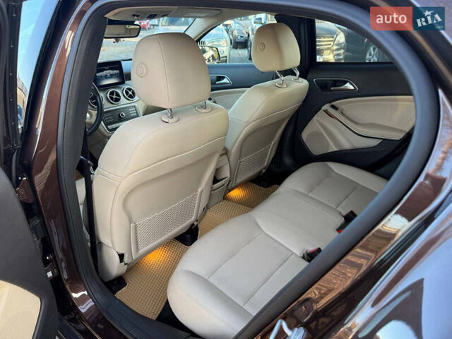 Коричневый Мерседес ГЛА-Класс, объемом двигателя 2.14 л и пробегом 100 тыс. км за 25300 $, фото 49 на Automoto.ua