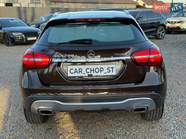 Коричневый Мерседес ГЛА-Класс, объемом двигателя 2.14 л и пробегом 100 тыс. км за 25300 $, фото 12 на Automoto.ua