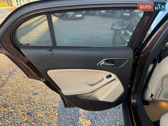 Коричневый Мерседес ГЛА-Класс, объемом двигателя 2.14 л и пробегом 100 тыс. км за 25300 $, фото 48 на Automoto.ua