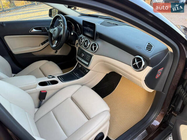 Коричневый Мерседес ГЛА-Класс, объемом двигателя 2.14 л и пробегом 100 тыс. км за 25300 $, фото 60 на Automoto.ua