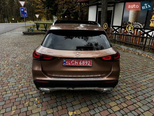 Коричневий Мерседес ГЛА-Клас, об'ємом двигуна 2 л та пробігом 93 тис. км за 29700 $, фото 15 на Automoto.ua