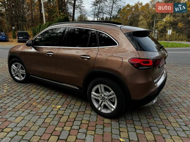 Коричневий Мерседес ГЛА-Клас, об'ємом двигуна 2 л та пробігом 93 тис. км за 29700 $, фото 9 на Automoto.ua