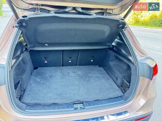 Коричневий Мерседес ГЛА-Клас, об'ємом двигуна 2 л та пробігом 93 тис. км за 29700 $, фото 33 на Automoto.ua