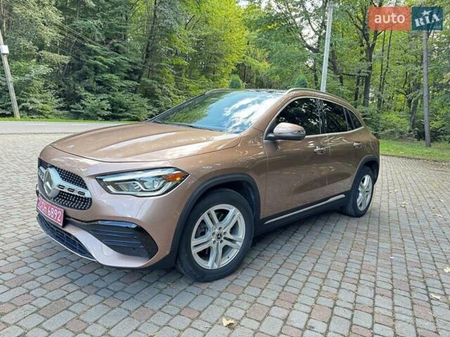 Коричневий Мерседес ГЛА-Клас, об'ємом двигуна 2 л та пробігом 93 тис. км за 29700 $, фото 42 на Automoto.ua