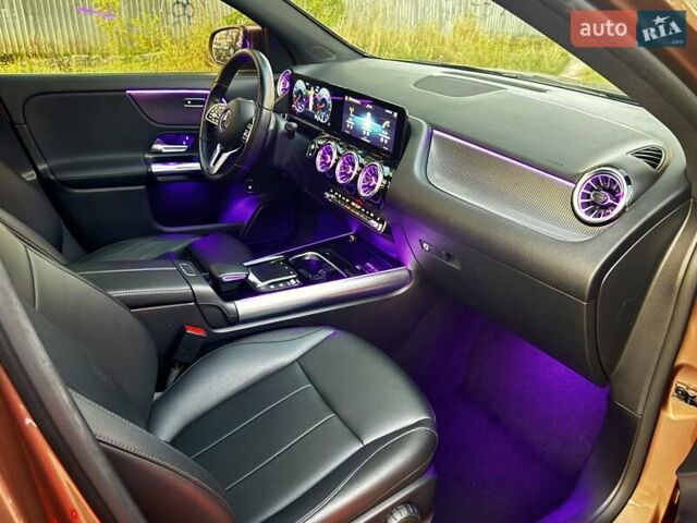 Коричневий Мерседес ГЛА-Клас, об'ємом двигуна 2 л та пробігом 93 тис. км за 29700 $, фото 36 на Automoto.ua