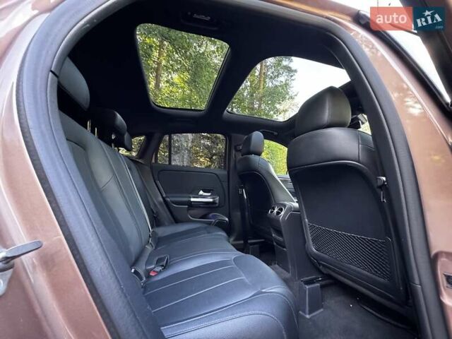 Коричневий Мерседес ГЛА-Клас, об'ємом двигуна 2 л та пробігом 93 тис. км за 29700 $, фото 40 на Automoto.ua