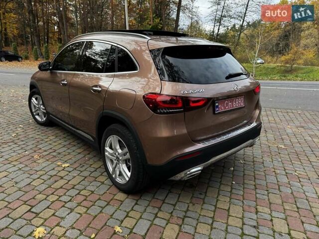 Коричневий Мерседес ГЛА-Клас, об'ємом двигуна 2 л та пробігом 93 тис. км за 29700 $, фото 10 на Automoto.ua