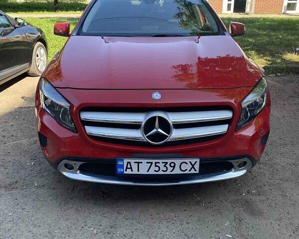 Червоний Мерседес ГЛА-Клас, об'ємом двигуна 1.99 л та пробігом 120 тис. км за 18499 $, фото 8 на Automoto.ua