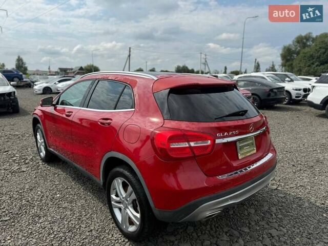 Красный Мерседес ГЛА-Класс, объемом двигателя 2 л и пробегом 77 тыс. км за 10800 $, фото 3 на Automoto.ua