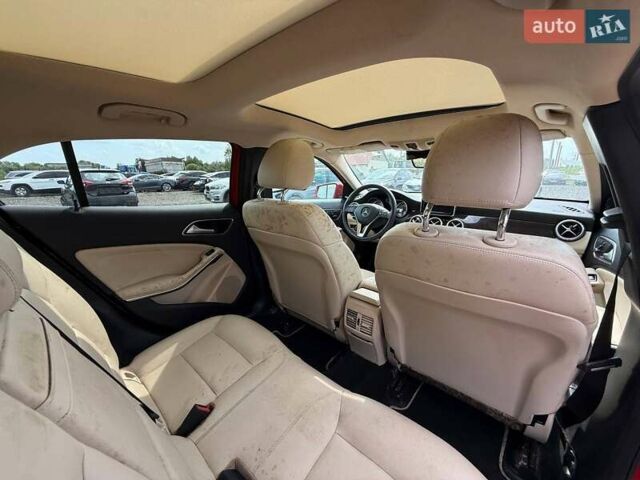 Красный Мерседес ГЛА-Класс, объемом двигателя 2 л и пробегом 77 тыс. км за 10800 $, фото 12 на Automoto.ua