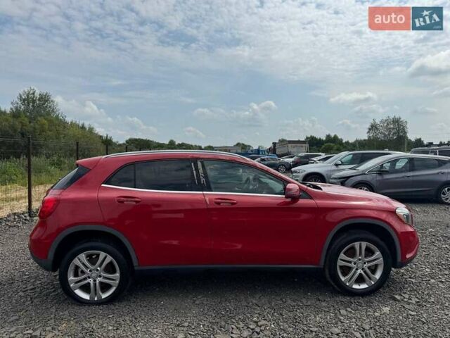 Красный Мерседес ГЛА-Класс, объемом двигателя 2 л и пробегом 77 тыс. км за 10800 $, фото 5 на Automoto.ua
