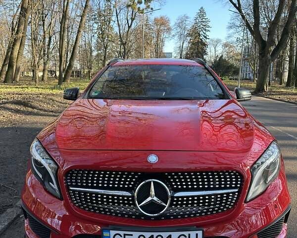 Красный Мерседес ГЛА-Класс, объемом двигателя 1.46 л и пробегом 135 тыс. км за 22000 $, фото 3 на Automoto.ua