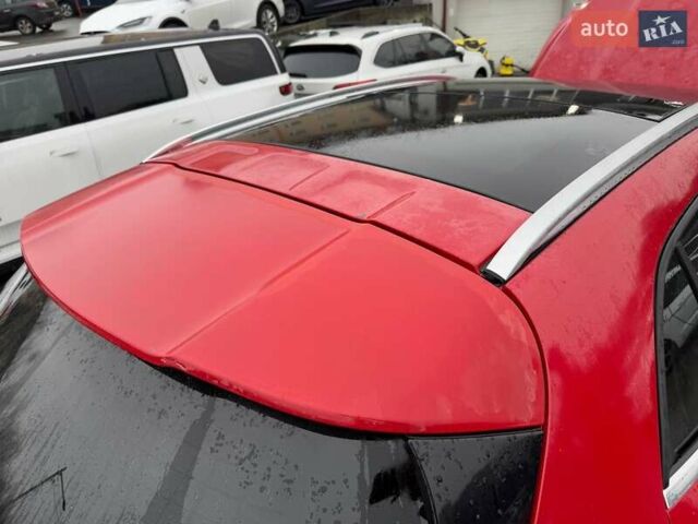 Красный Мерседес ГЛА-Класс, объемом двигателя 2 л и пробегом 77 тыс. км за 10800 $, фото 19 на Automoto.ua