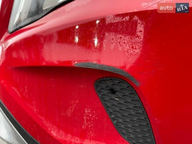 Красный Мерседес ГЛА-Класс, объемом двигателя 2 л и пробегом 77 тыс. км за 10800 $, фото 18 на Automoto.ua