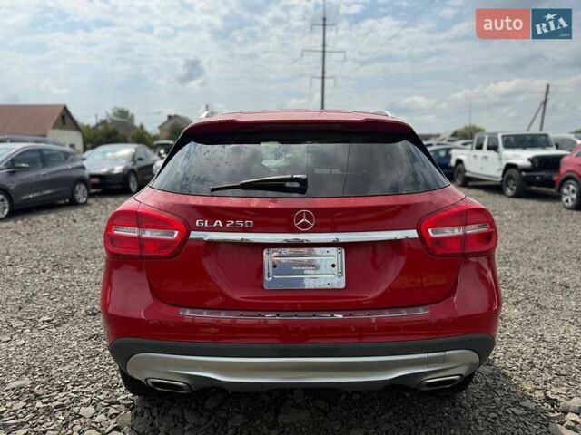 Красный Мерседес ГЛА-Класс, объемом двигателя 2 л и пробегом 77 тыс. км за 10800 $, фото 14 на Automoto.ua