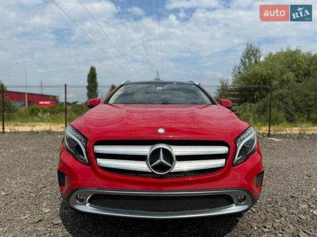 Красный Мерседес ГЛА-Класс, объемом двигателя 2 л и пробегом 77 тыс. км за 10800 $, фото 6 на Automoto.ua