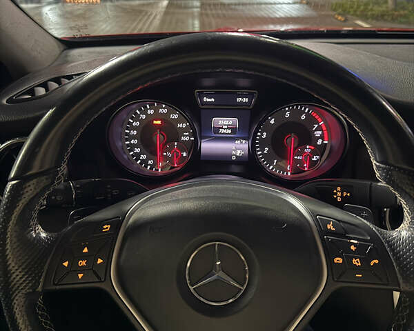 Красный Мерседес ГЛА-Класс, объемом двигателя 1.99 л и пробегом 72 тыс. км за 19000 $, фото 7 на Automoto.ua