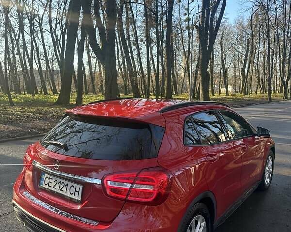 Красный Мерседес ГЛА-Класс, объемом двигателя 1.46 л и пробегом 135 тыс. км за 22000 $, фото 1 на Automoto.ua