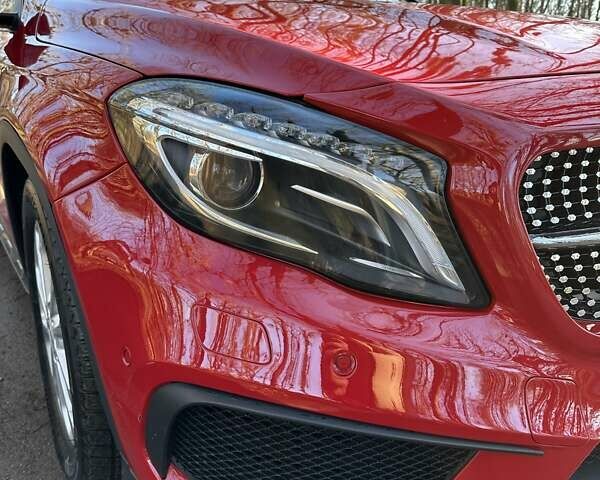 Красный Мерседес ГЛА-Класс, объемом двигателя 1.46 л и пробегом 135 тыс. км за 22000 $, фото 14 на Automoto.ua