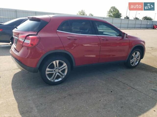Красный Мерседес ГЛА-Класс, объемом двигателя 1.99 л и пробегом 47 тыс. км за 3000 $, фото 2 на Automoto.ua