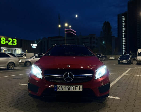Красный Мерседес ГЛА-Класс, объемом двигателя 1.99 л и пробегом 239 тыс. км за 24999 $, фото 2 на Automoto.ua
