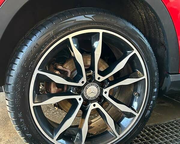 Красный Мерседес ГЛА-Класс, объемом двигателя 1.99 л и пробегом 155 тыс. км за 23200 $, фото 8 на Automoto.ua