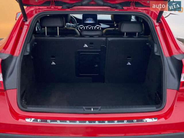 Красный Мерседес ГЛА-Класс, объемом двигателя 2 л и пробегом 139 тыс. км за 21500 $, фото 25 на Automoto.ua