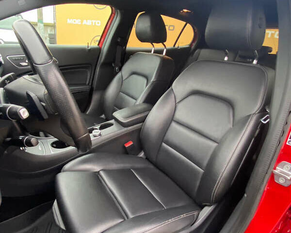 Красный Мерседес ГЛА-Класс, объемом двигателя 2 л и пробегом 139 тыс. км за 19999 $, фото 22 на Automoto.ua