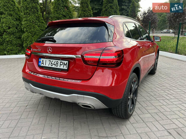 Красный Мерседес ГЛА-Класс, объемом двигателя 1.99 л и пробегом 29 тыс. км за 19999 $, фото 11 на Automoto.ua