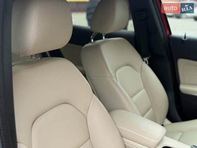 Червоний Мерседес ГЛА-Клас, об'ємом двигуна 1.99 л та пробігом 30 тис. км за 19950 $, фото 20 на Automoto.ua