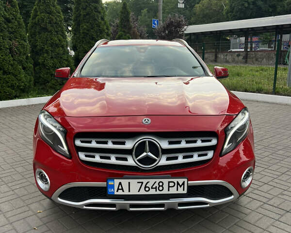 Красный Мерседес ГЛА-Класс, объемом двигателя 1.99 л и пробегом 29 тыс. км за 19999 $, фото 14 на Automoto.ua