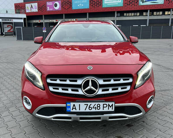 Красный Мерседес ГЛА-Класс, объемом двигателя 1.99 л и пробегом 29 тыс. км за 18999 $, фото 11 на Automoto.ua