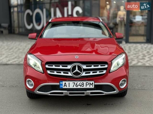 Червоний Мерседес ГЛА-Клас, об'ємом двигуна 1.99 л та пробігом 30 тис. км за 19950 $, фото 1 на Automoto.ua