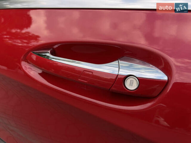 Красный Мерседес ГЛА-Класс, объемом двигателя 1.99 л и пробегом 29 тыс. км за 19999 $, фото 18 на Automoto.ua