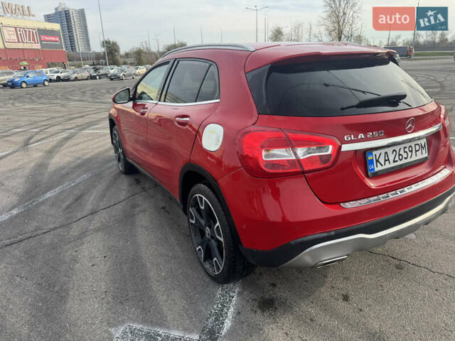 Красный Мерседес ГЛА-Класс, объемом двигателя 1.99 л и пробегом 60 тыс. км за 11300 $, фото 4 на Automoto.ua