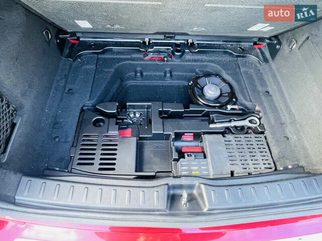 Червоний Мерседес ГЛА-Клас, об'ємом двигуна 1.99 л та пробігом 87 тис. км за 30000 $, фото 5 на Automoto.ua