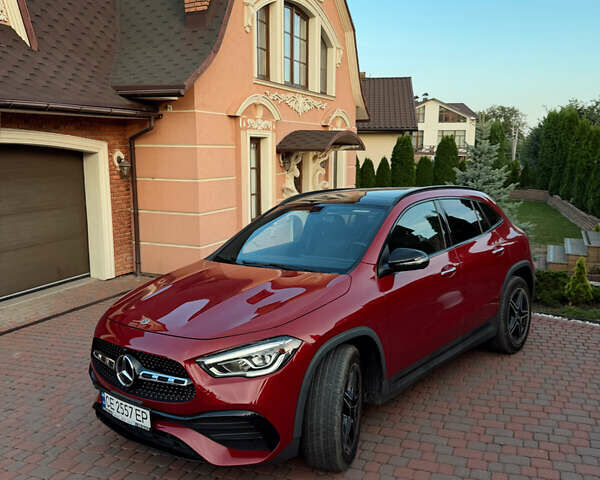 Мерседес ГЛА-Класс 2020 в Черновцах на Automoto.ua Красный Мерседес ГЛА-Класс, объемом двигателя 2 л и пробегом 127 тыс. км за 29000 $, фото 4 на Automoto.ua