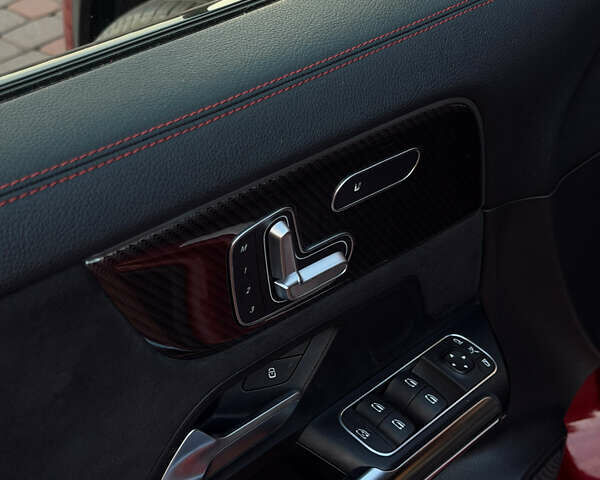 Мерседес ГЛА-Класс 2020 в Черновцах на Automoto.ua Красный Мерседес ГЛА-Класс, объемом двигателя 2 л и пробегом 127 тыс. км за 29000 $, фото 17 на Automoto.ua