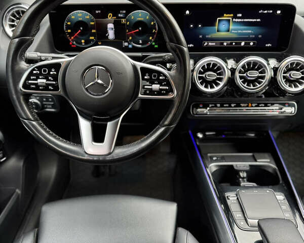 Червоний Мерседес ГЛА-Клас, об'ємом двигуна 2 л та пробігом 71 тис. км за 28800 $, фото 12 на Automoto.ua