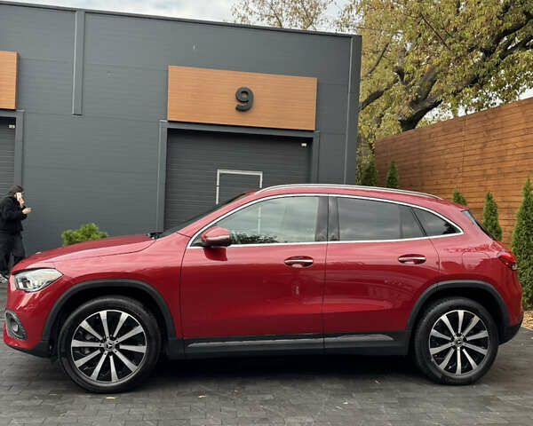 Червоний Мерседес ГЛА-Клас, об'ємом двигуна 2 л та пробігом 71 тис. км за 28800 $, фото 6 на Automoto.ua