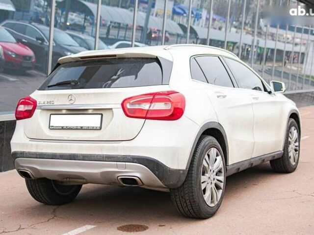 Мерседес ГЛА-Класс, объемом двигателя 2 л и пробегом 105 тыс. км за 19800 $, фото 6 на Automoto.ua