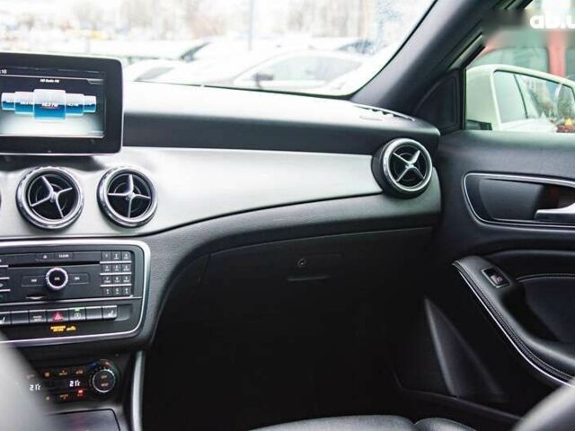 Мерседес ГЛА-Класс, объемом двигателя 2 л и пробегом 105 тыс. км за 19800 $, фото 22 на Automoto.ua