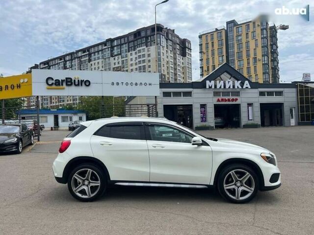 Мерседес ГЛА-Клас, об'ємом двигуна 2 л та пробігом 117 тис. км за 17500 $, фото 10 на Automoto.ua