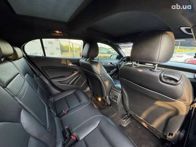 Мерседес ГЛА-Класс, объемом двигателя 2 л и пробегом 228 тыс. км за 12800 $, фото 8 на Automoto.ua